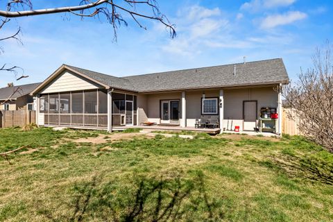 Tiny photo for 5548 Sturdivant Avenue, Klamath Falls, OR 97603 (MLS # 220217373)