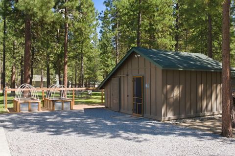 Tiny photo for 15375 Ponderosa Loop, La Pine, OR 97739 (MLS # 220218752)
