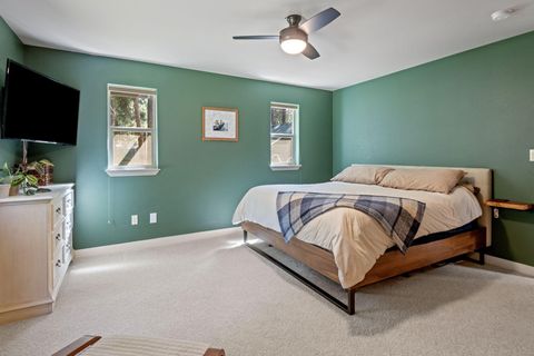 Tiny photo for 15375 Ponderosa Loop, La Pine, OR 97739 (MLS # 220218752)