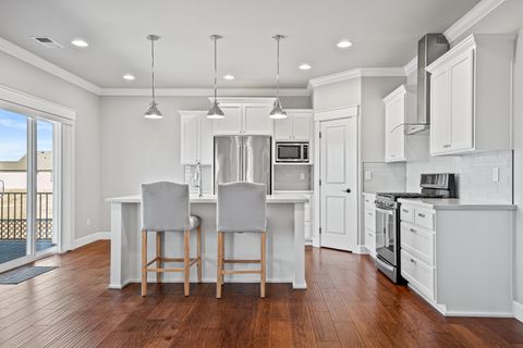 Tiny photo for 407 N Deanjou Avenue, Eagle Point, OR 97524 (MLS # 220211076)