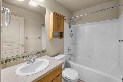 Tiny photo for 61704 Marigold Lane, Bend, OR 97702 (MLS # 220213044)