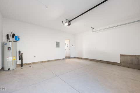 Tiny photo for 20556 NE Empire Avenue, Bend, OR 97701 (MLS # 220226741)