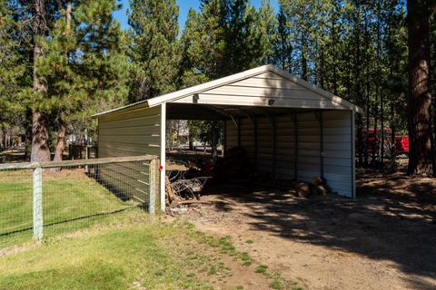 Tiny photo for 15770 Sunrise Boulevard, La Pine, OR 97739 (MLS # 220215404)