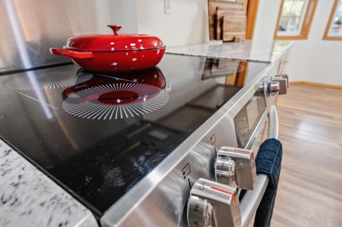 Tiny photo for 15770 Sunrise Boulevard, La Pine, OR 97739 (MLS # 220215404)