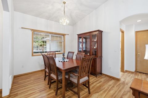 Tiny photo for 15770 Sunrise Boulevard, La Pine, OR 97739 (MLS # 220215404)