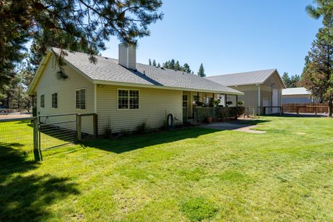 Tiny photo for 15770 Sunrise Boulevard, La Pine, OR 97739 (MLS # 220215404)