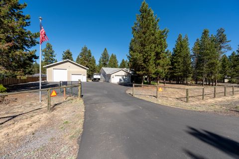 Tiny photo for 15770 Sunrise Boulevard, La Pine, OR 97739 (MLS # 220215404)