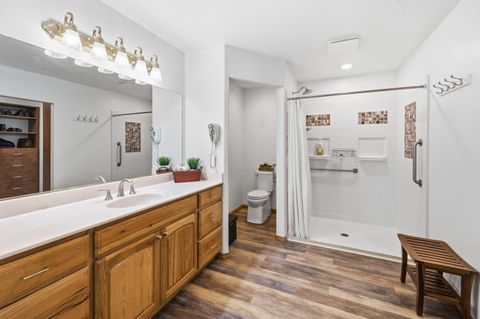 Tiny photo for 15770 Sunrise Boulevard, La Pine, OR 97739 (MLS # 220215404)