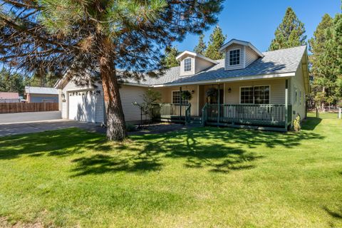 Photo of 15770 Sunrise Boulevard, La Pine, OR 97739 (MLS # 220215404)