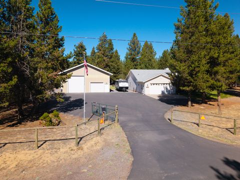 Tiny photo for 15770 Sunrise Boulevard, La Pine, OR 97739 (MLS # 220215404)
