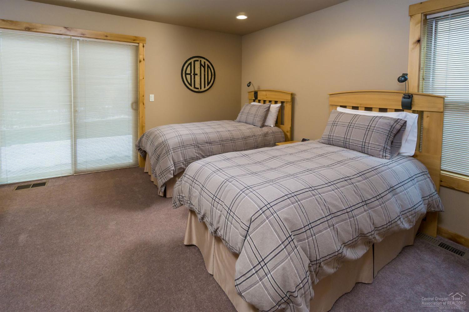 Otter Run - Residential