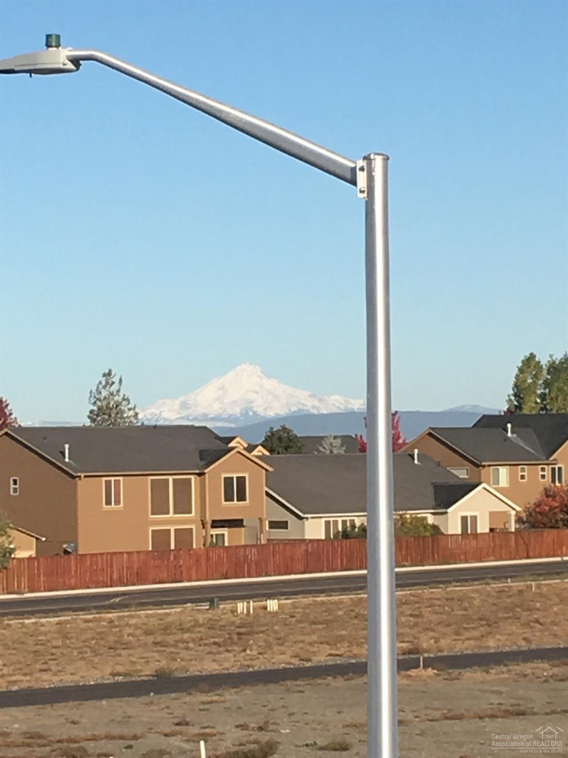 27 Elm - Residential