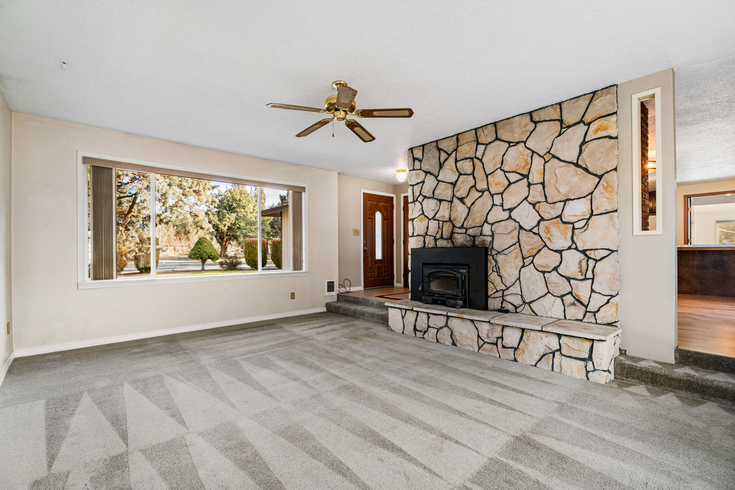 Howells River Rim - Residential