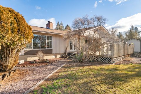 Tiny photo for 1839 NW 51st Street, Redmond, OR 97756 (MLS # 220213206)