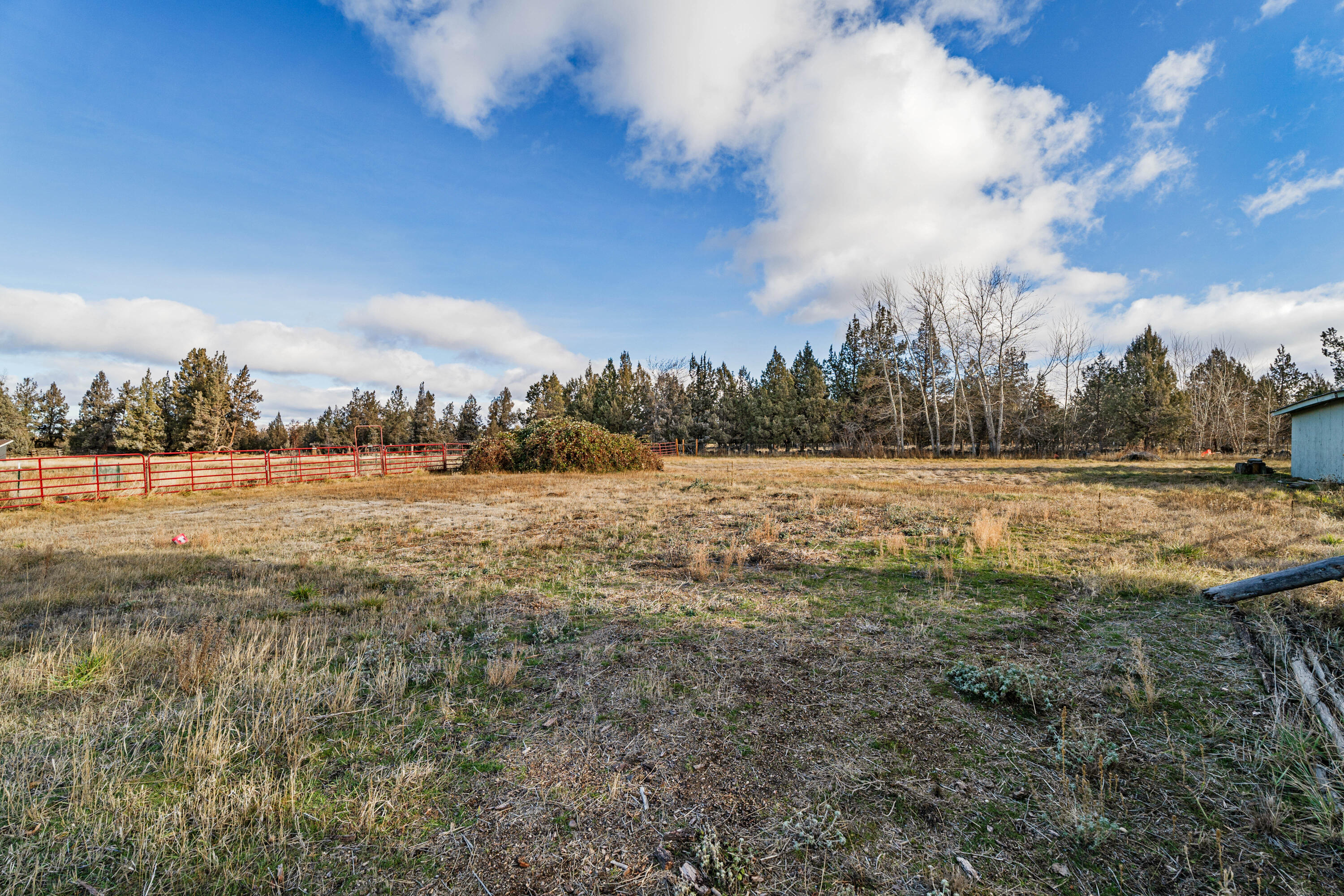 Howells River Rim - Residential