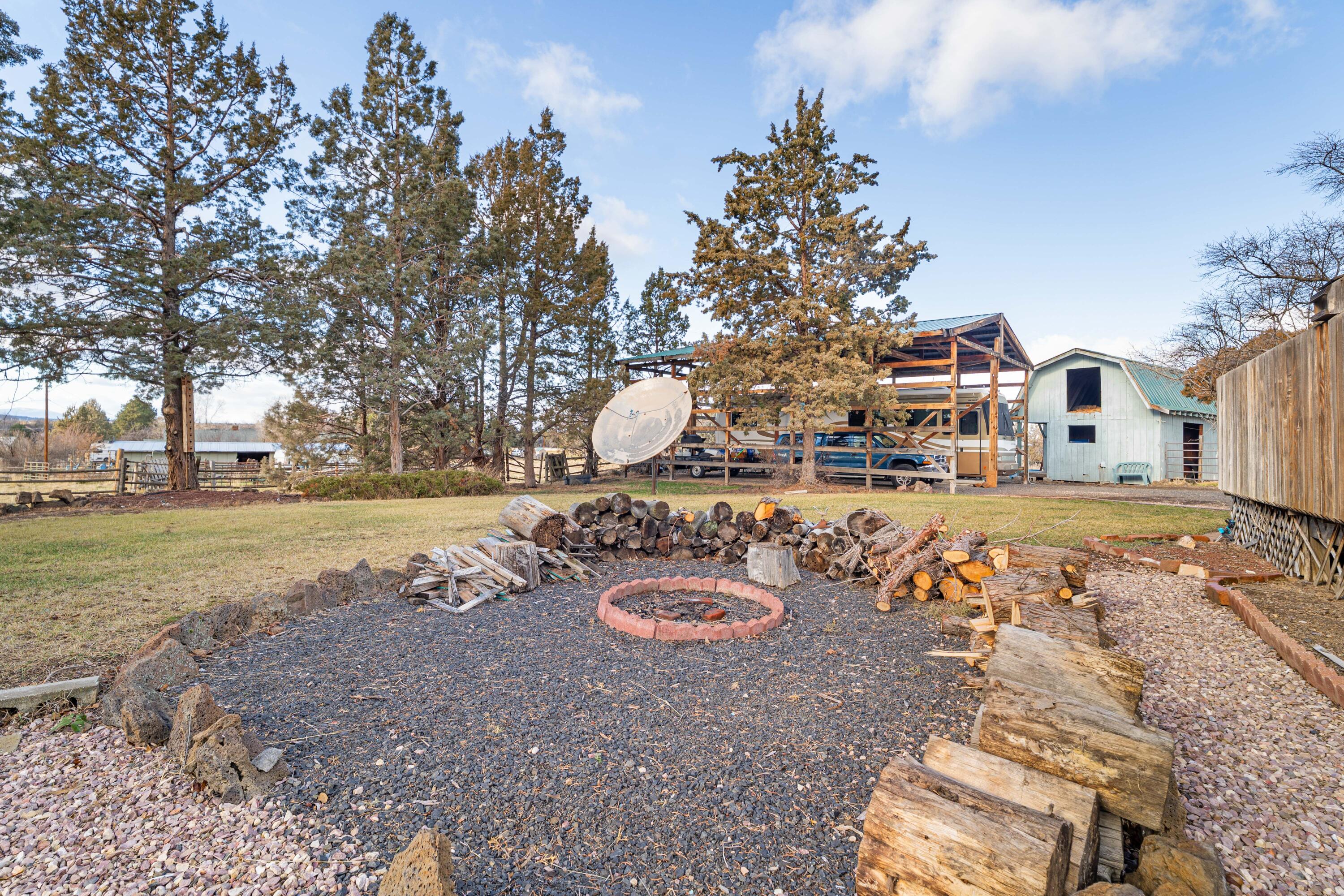 Howells River Rim - Residential