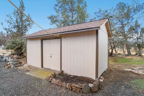 Tiny photo for 1839 NW 51st Street, Redmond, OR 97756 (MLS # 220213206)