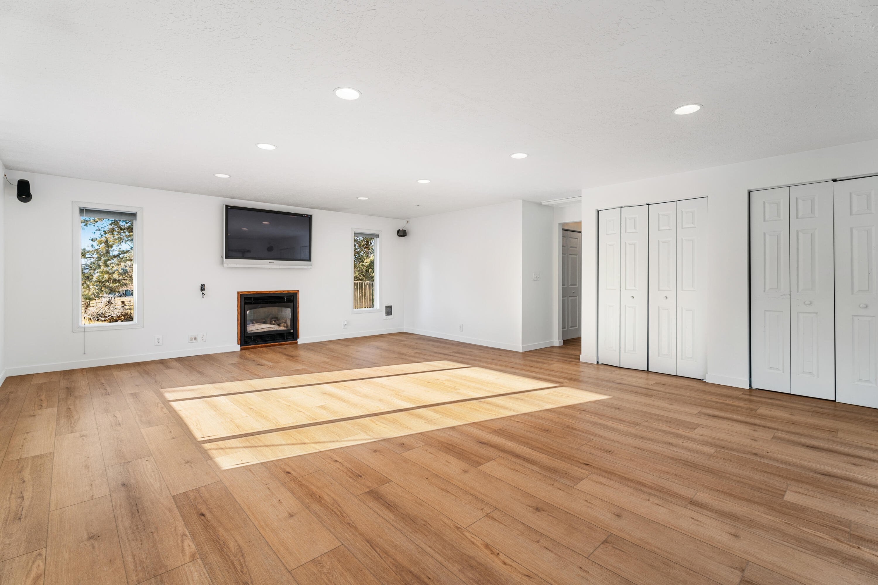 Howells River Rim - Residential