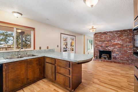 Tiny photo for 1839 NW 51st Street, Redmond, OR 97756 (MLS # 220213206)