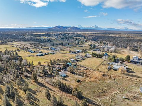Tiny photo for 1839 NW 51st Street, Redmond, OR 97756 (MLS # 220213206)