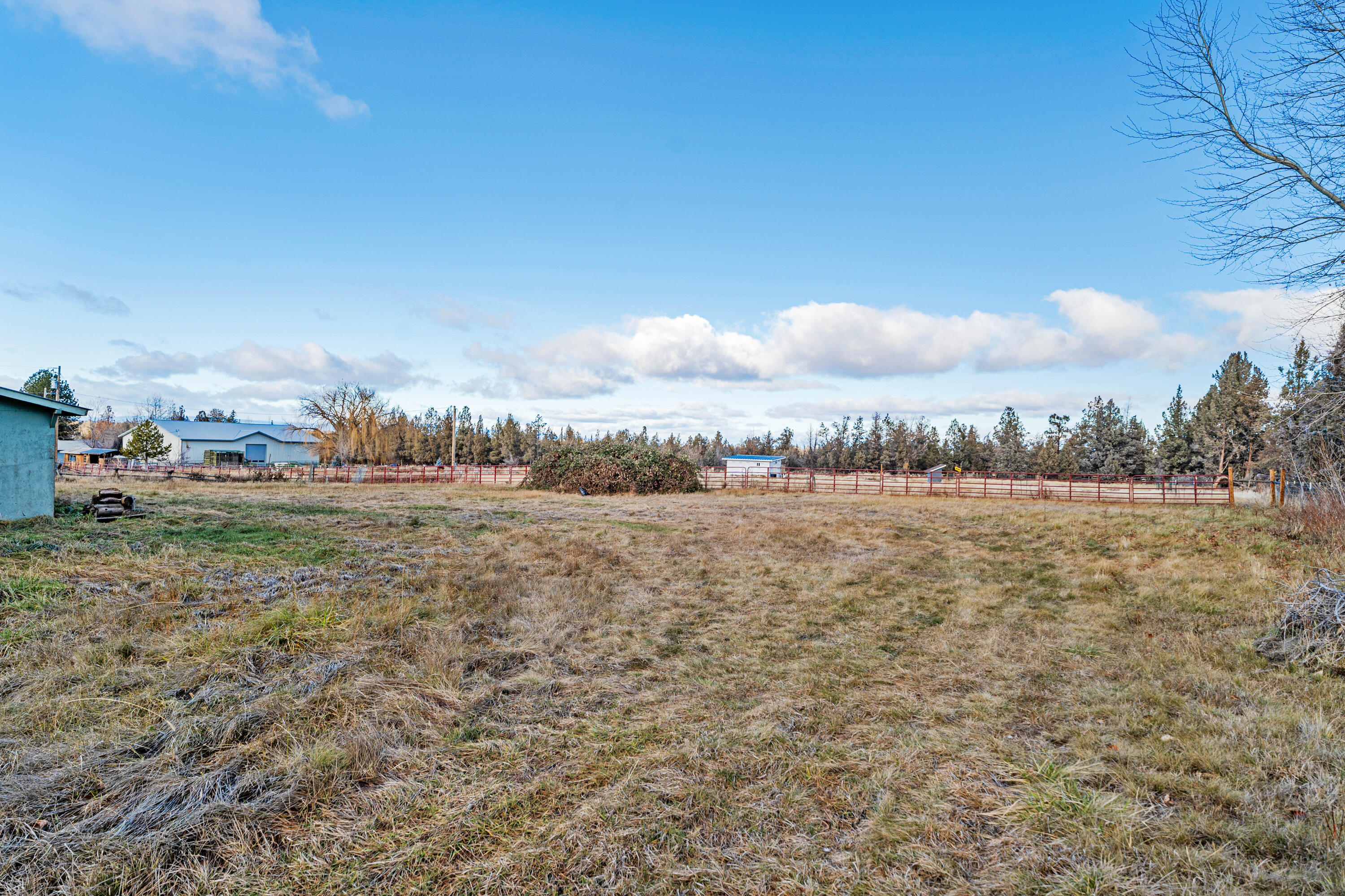 Howells River Rim - Residential