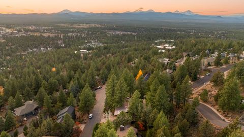 Tiny photo for 1986 NW Rimrock Road, Bend, OR 97703 (MLS # 220211940)