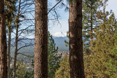 Tiny photo for 1986 NW Rimrock Road, Bend, OR 97703 (MLS # 220211940)