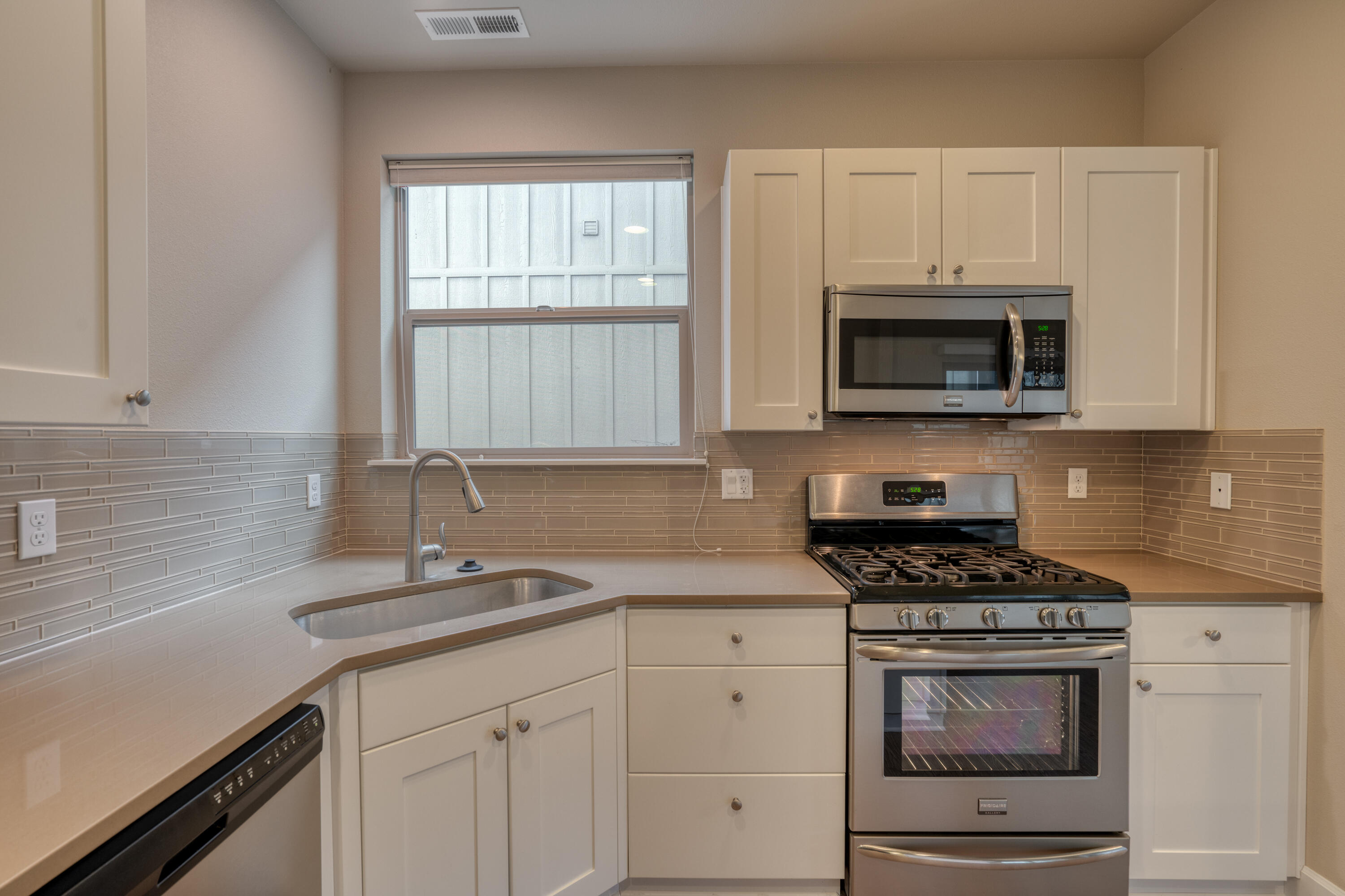 Parkway Village - Residential