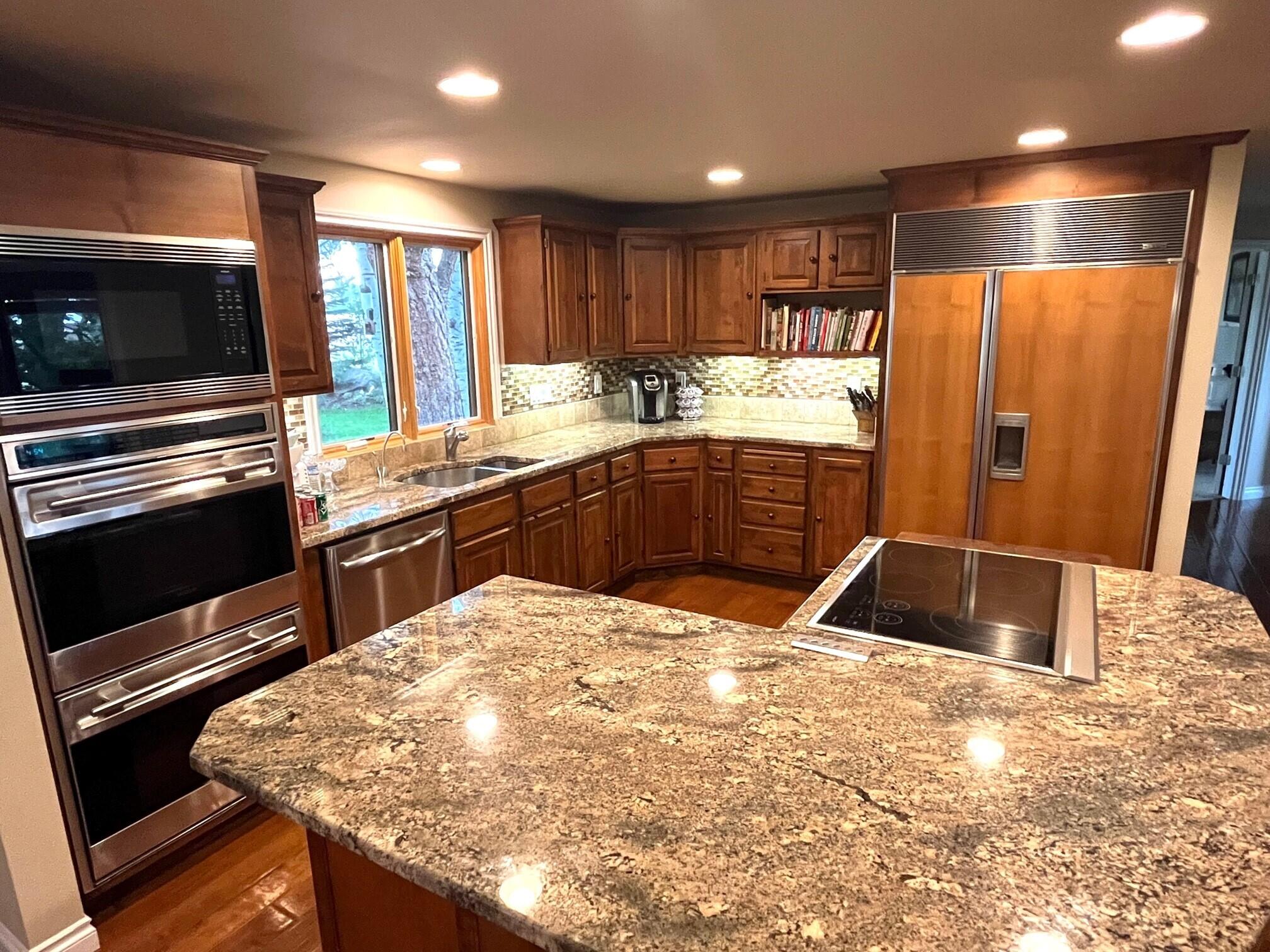 Highland Estate - Residential