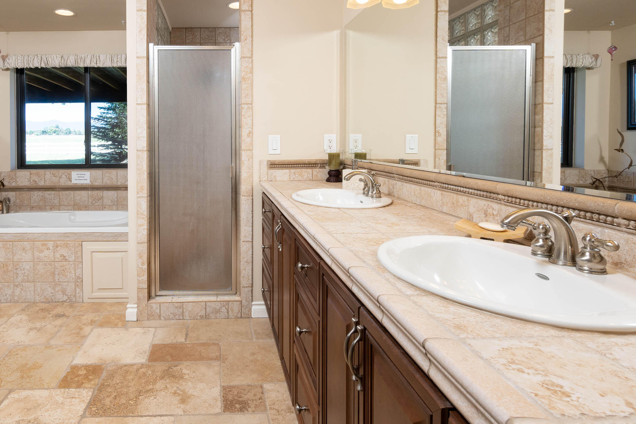 Highland Estate - Residential