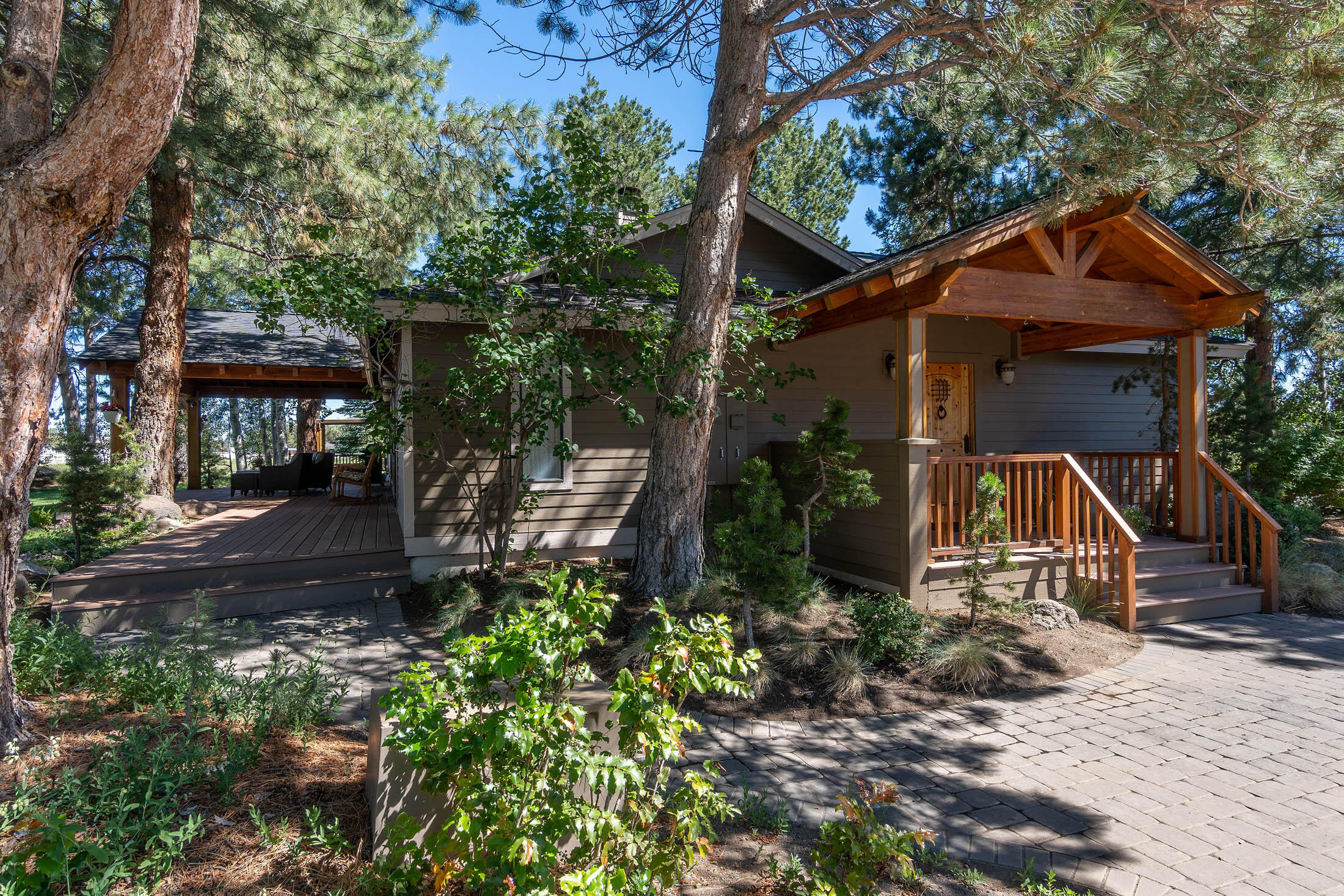 Highland Estate - Residential