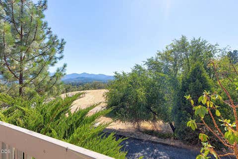 Tiny photo for 500 NW Woodson Drive, Grants Pass, OR 97526 (MLS # 220226315)