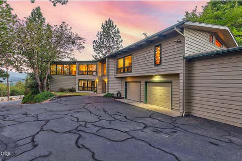 Tiny photo for 500 NW Woodson Drive, Grants Pass, OR 97526 (MLS # 220226315)