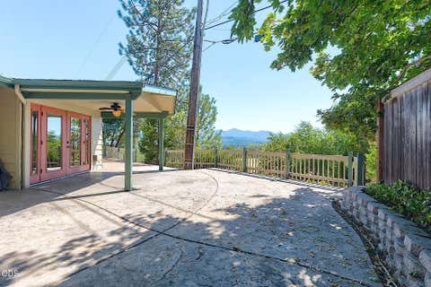 Tiny photo for 500 NW Woodson Drive, Grants Pass, OR 97526 (MLS # 220226315)