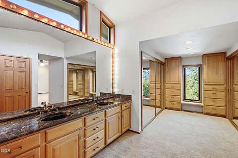 Tiny photo for 500 NW Woodson Drive, Grants Pass, OR 97526 (MLS # 220226315)