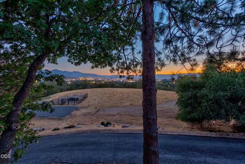 Tiny photo for 500 NW Woodson Drive, Grants Pass, OR 97526 (MLS # 220226315)