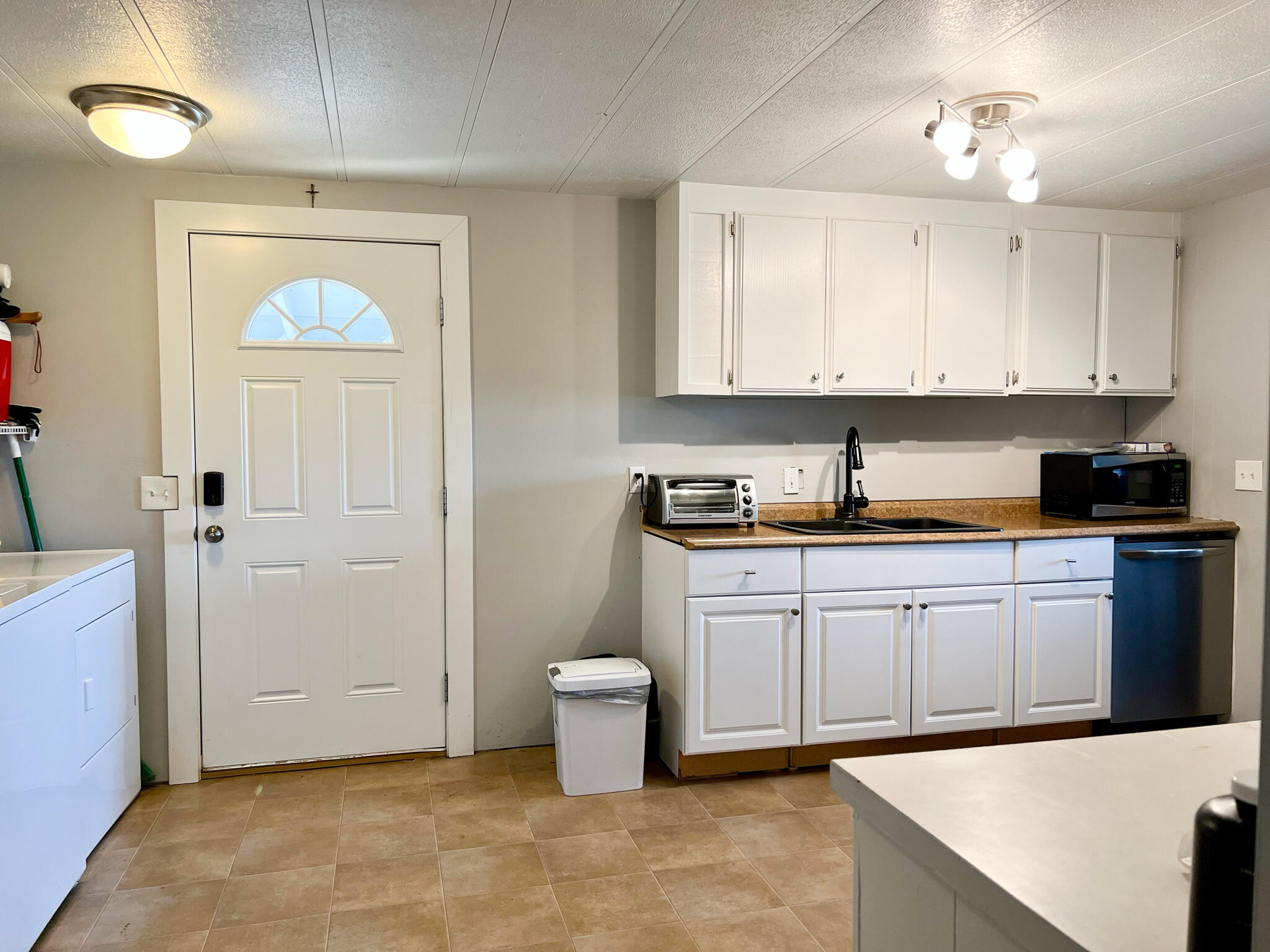 Rustic Ranch Mh Park - Residential