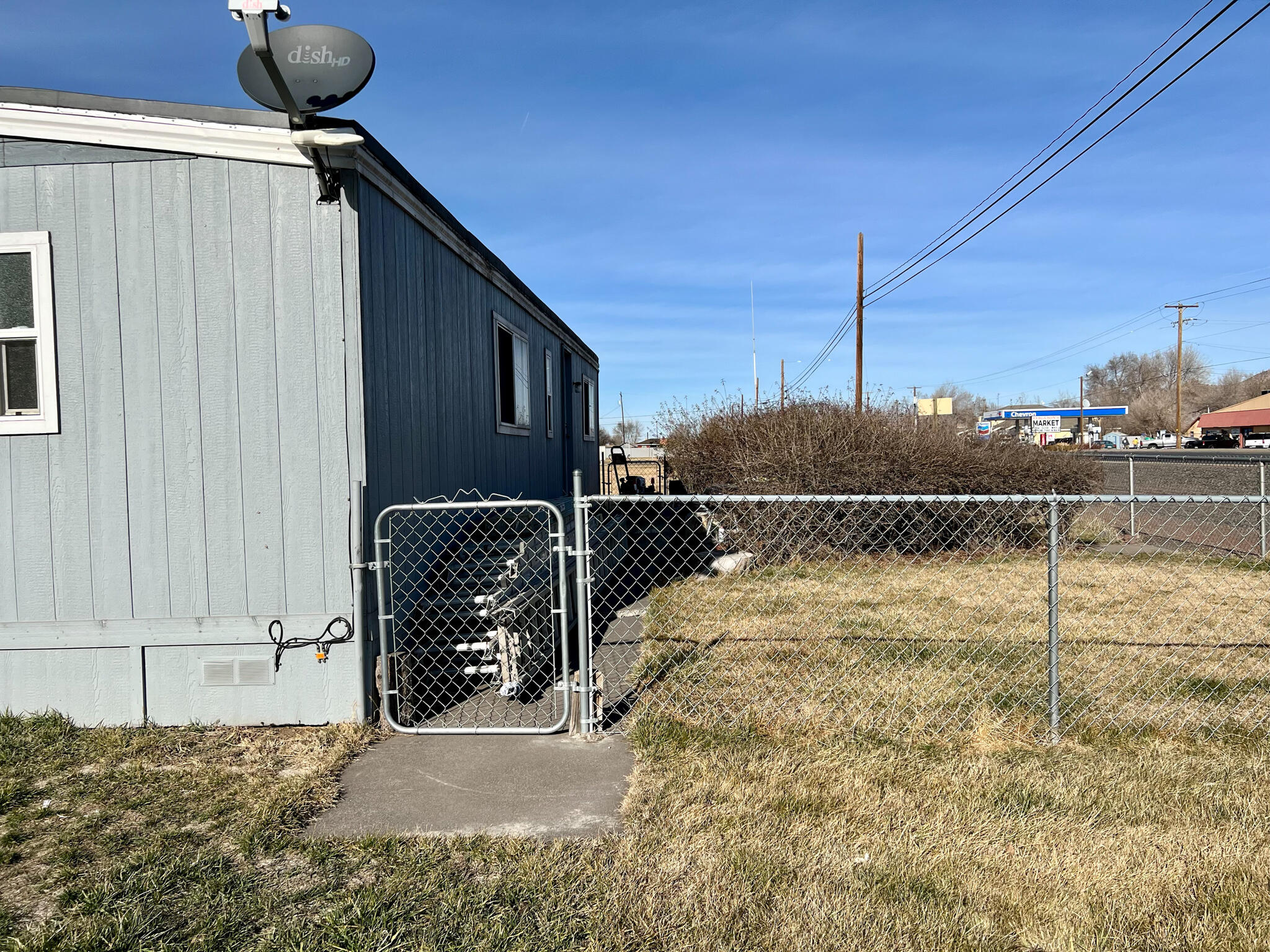 Rustic Ranch Mh Park - Residential