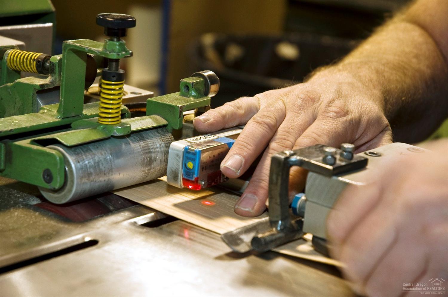 Prineville - Commercial Sale