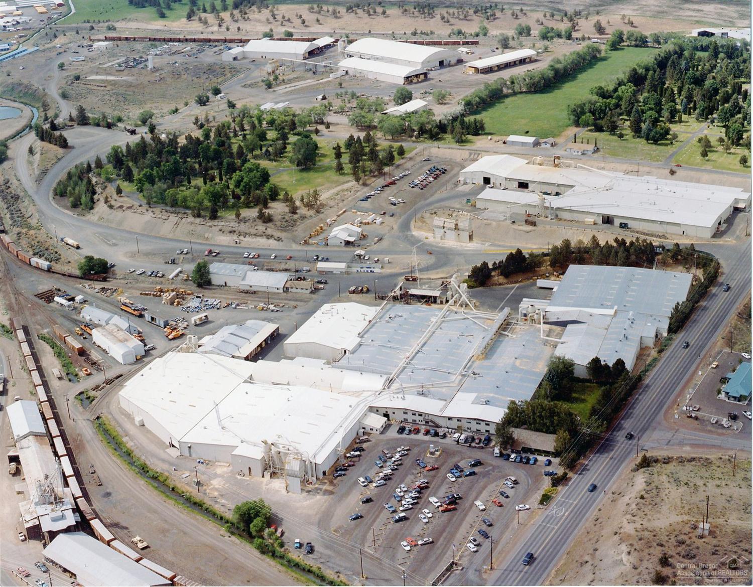 Prineville - Commercial Sale