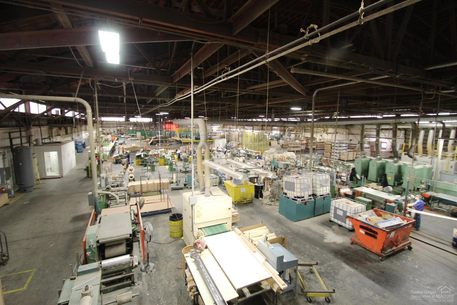 Prineville - Commercial Sale