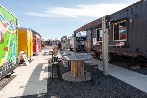 Tiny photo for 1572 NW Kingwood Avenue, Redmond, OR 97756 (MLS # 220217545)