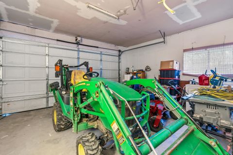 Tiny photo for 1627 Southgate Way, Grants Pass, OR 97527 (MLS # 220212558)