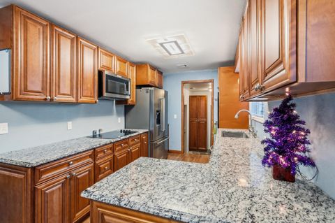 Tiny photo for 1627 Southgate Way, Grants Pass, OR 97527 (MLS # 220212558)