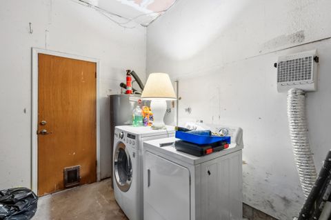 Tiny photo for 1627 Southgate Way, Grants Pass, OR 97527 (MLS # 220212558)