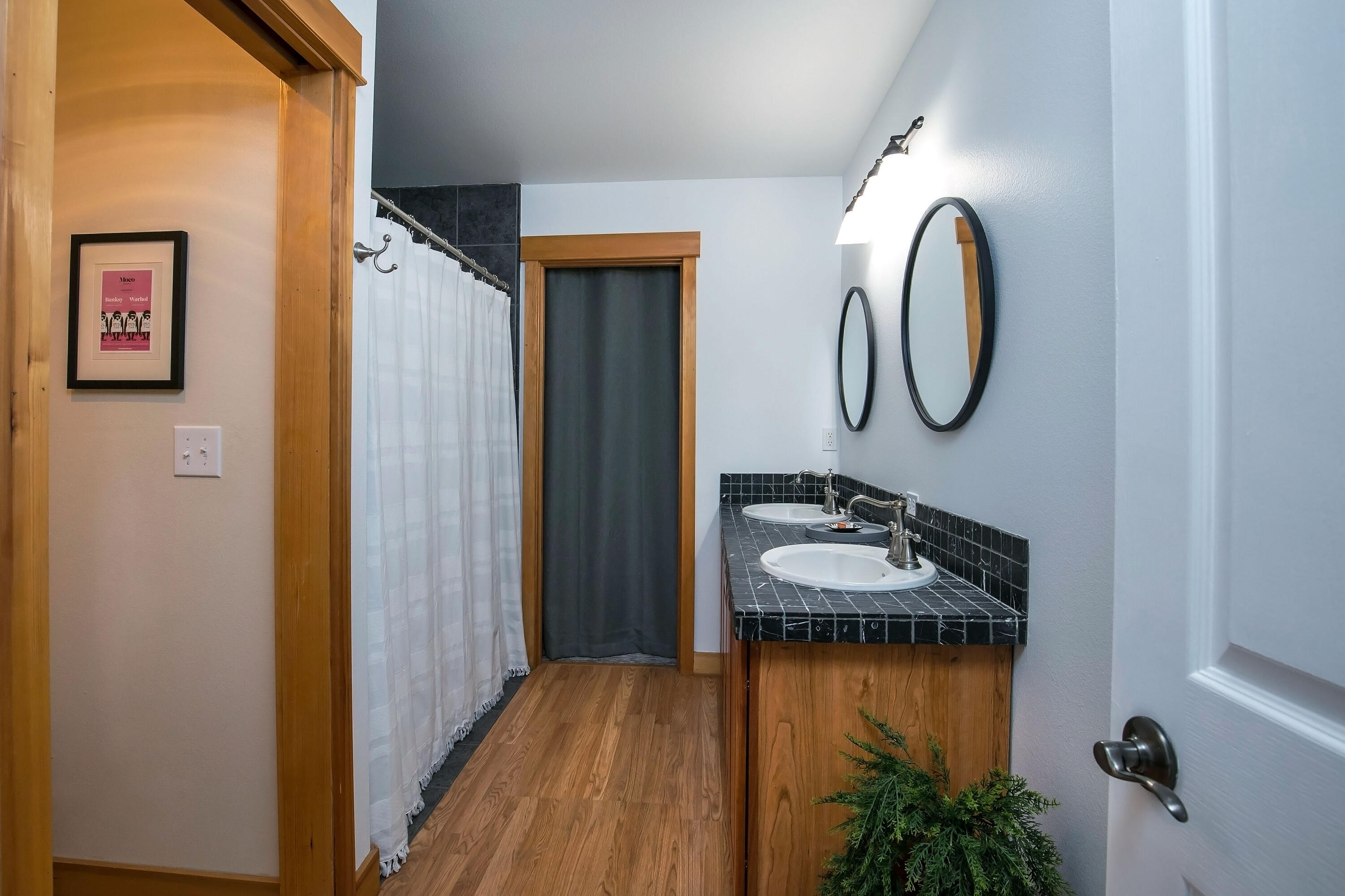 Skyliner Summit - Residential