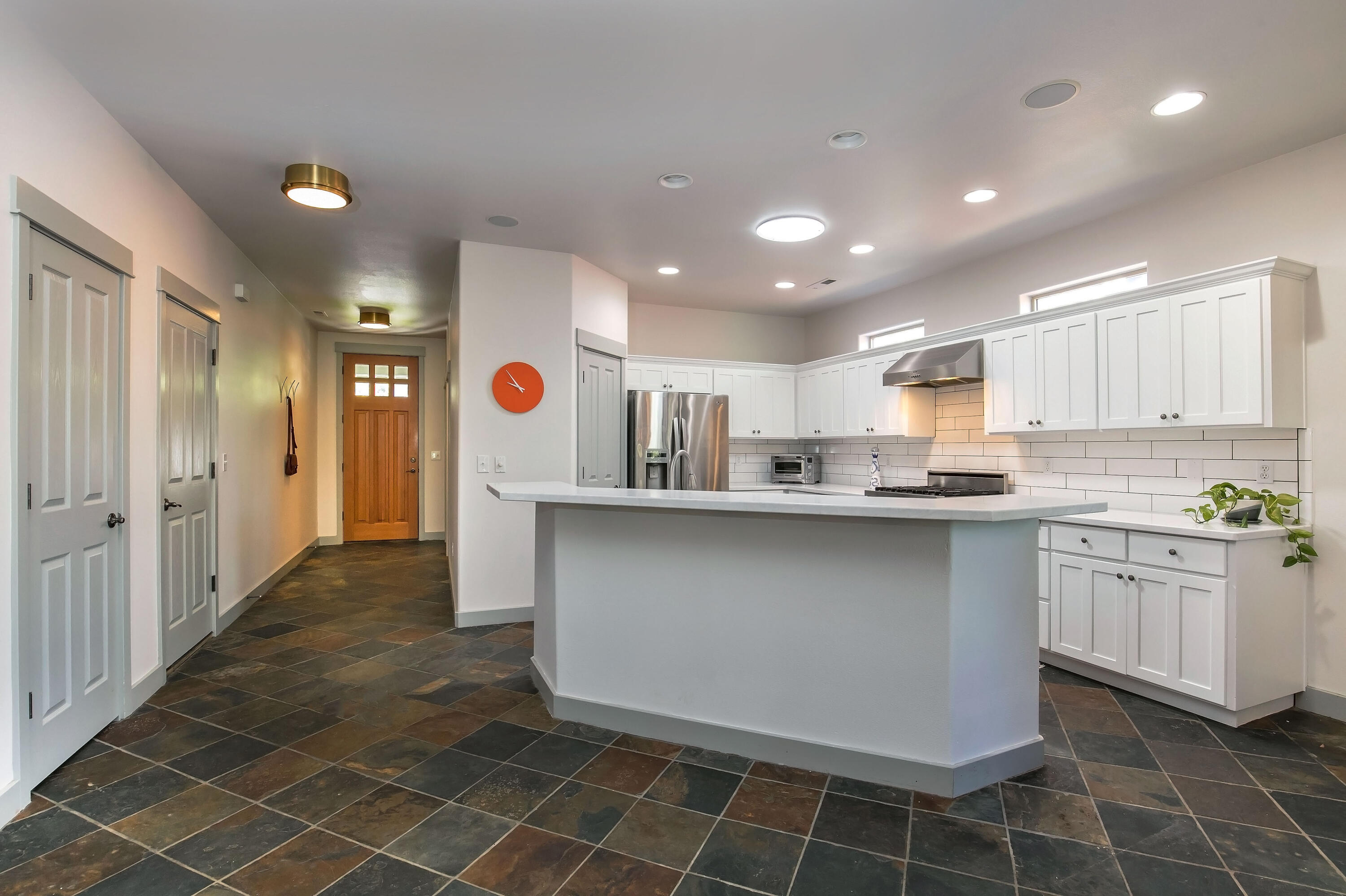 Skyliner Summit - Residential