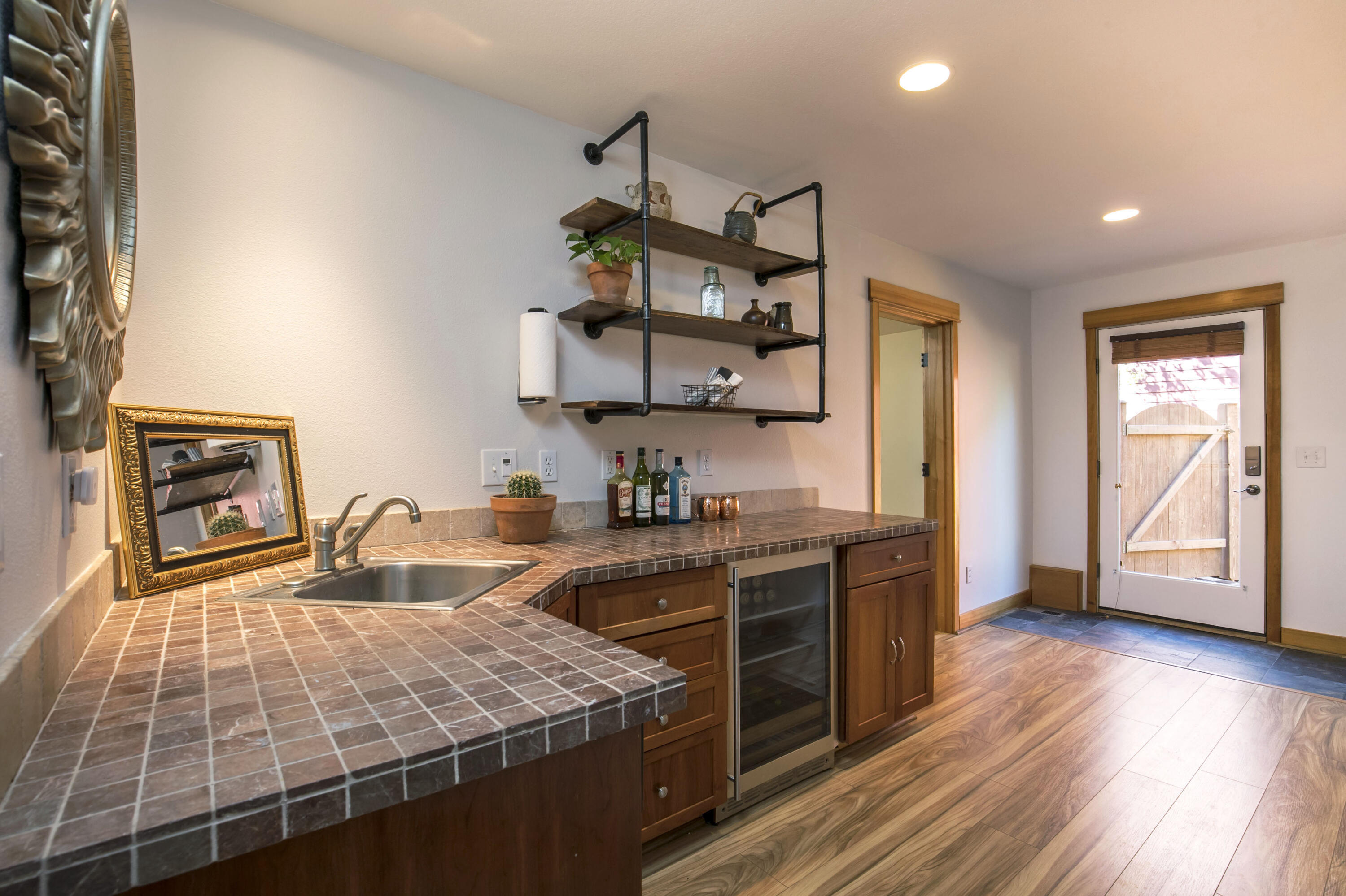 Skyliner Summit - Residential