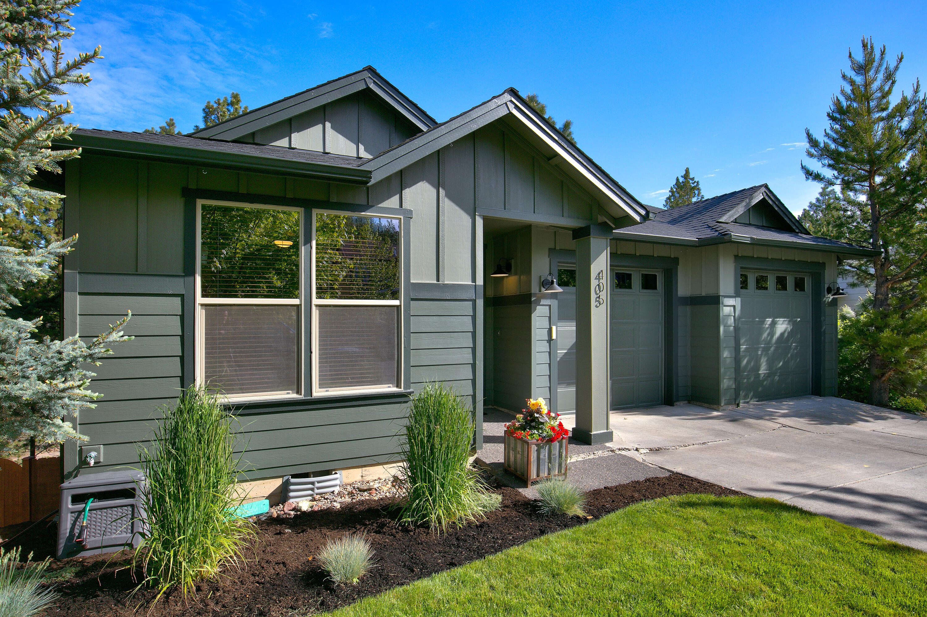 Skyliner Summit - Residential