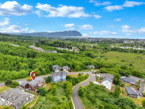 Tiny photo for 2144 Middle Fork Circle, Seaside, OR 97138 (MLS # 220224487)